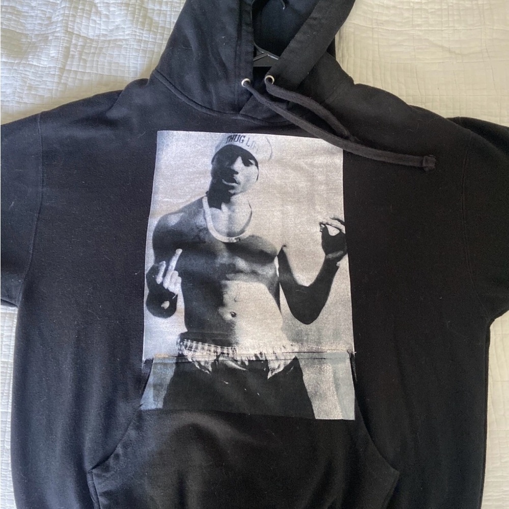 Tupac Black Graphic Hoodie
